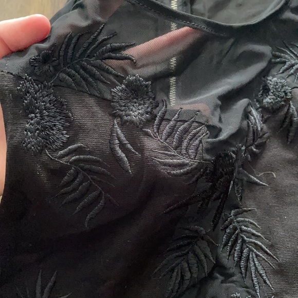 Black H&M Sleeveless Mesh Chiffon Dress - Picture 5 of 14